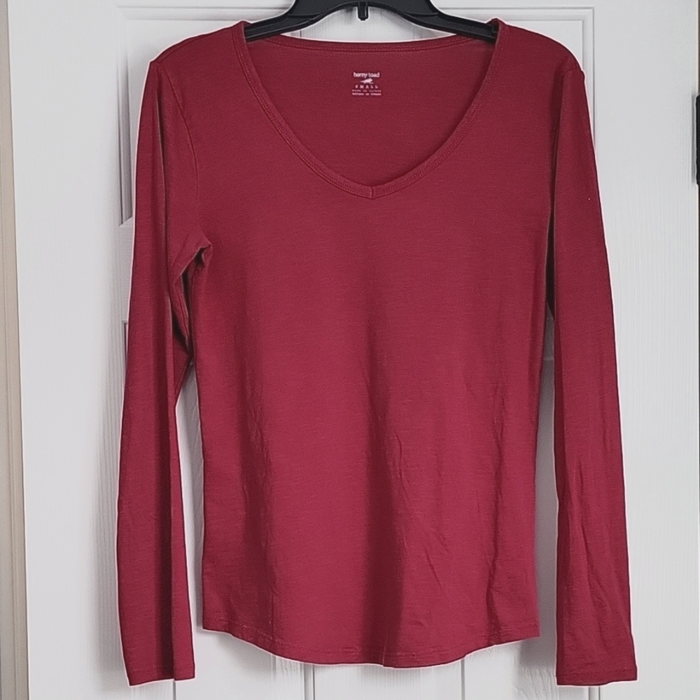 Women's Red Long Sleeve Top